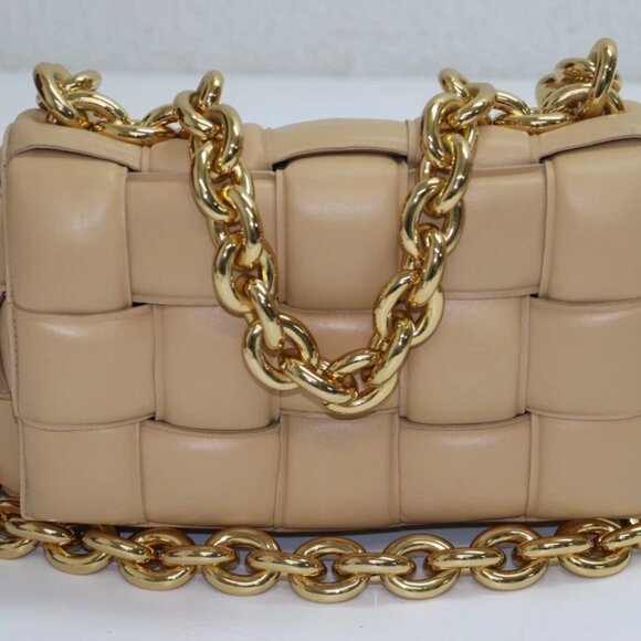 Bottega Veneta Chain Cassette Gold Strap Crossbody Porridge Leather - Picture 4 of 10